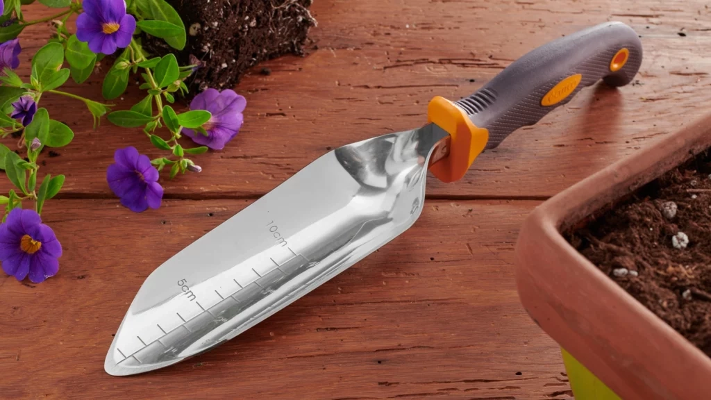 Plant Propagation Equipment: 16 Necessary And Nice To Have Gardening ... intended for