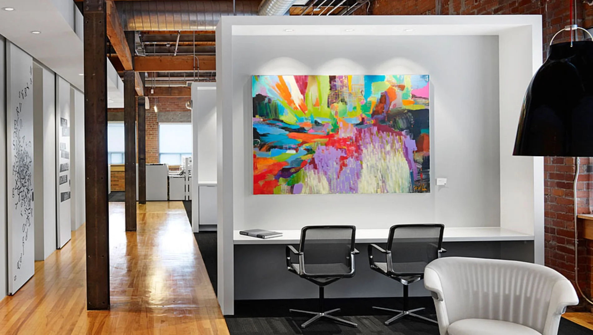 Art Curating Firm North York, Toronto | Full-Service Art Gallery with