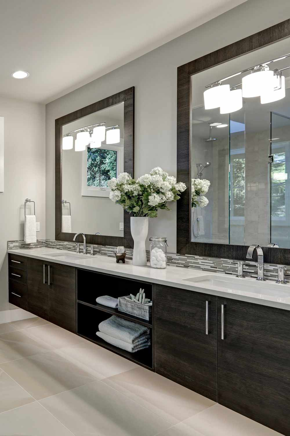 22 Amazing Bathroom Vanities Design Ideas with