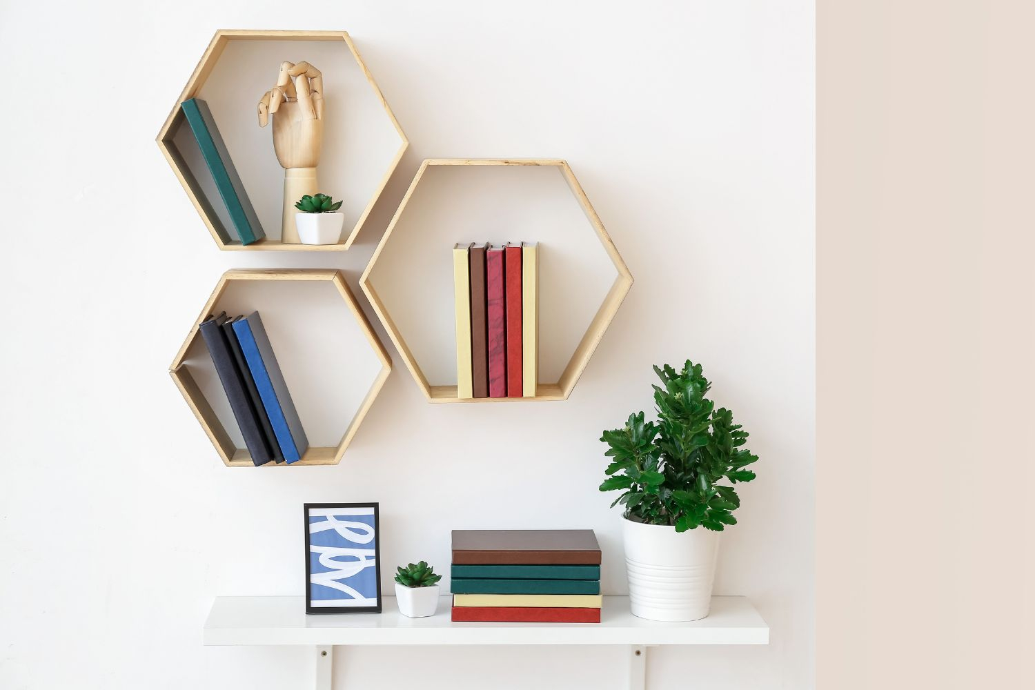Custom Shelving For Small Apartments: Diy Shelving Solutions To ... for