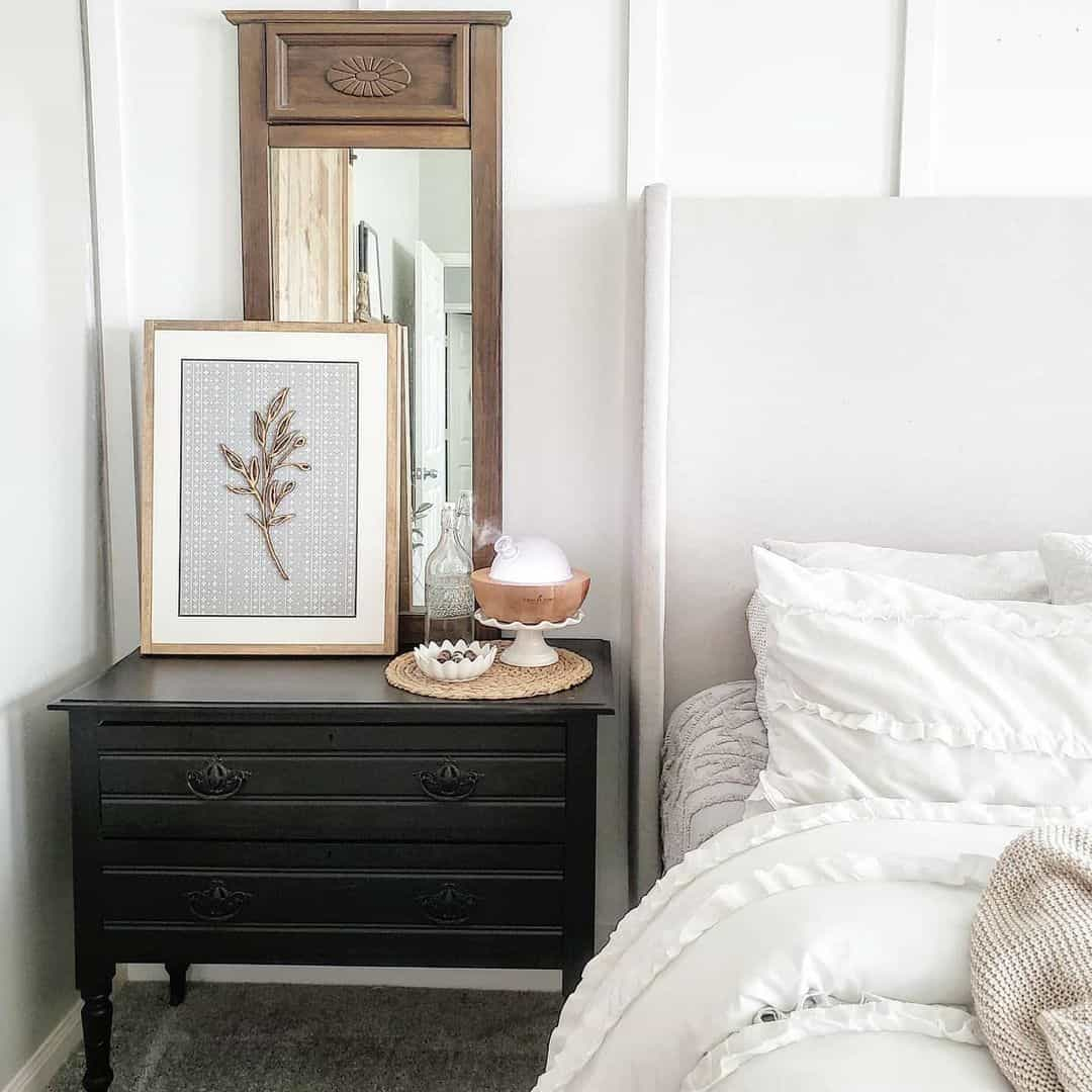 34 Mirrors Behind Nightstands To Compliment Your Bedroom throughout How a Black Wood Table Mirror with Stand Can Elevate Your Vanity Space
