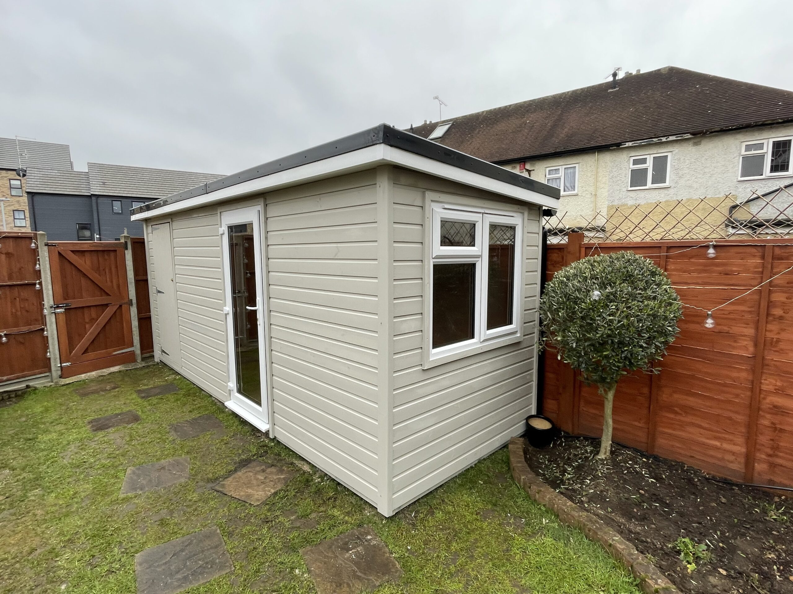 Landscaping Tips To Complement Your Garden Room | Smartbuild with regard to