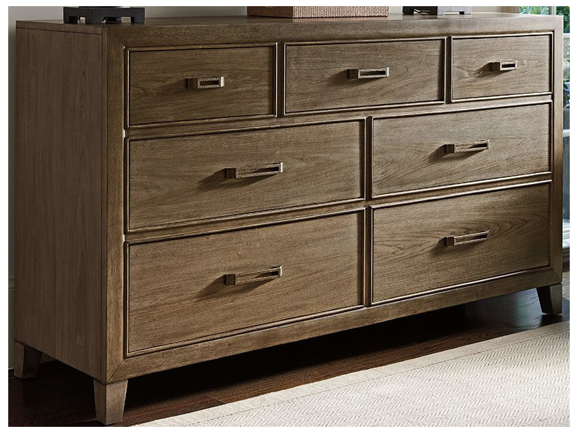 Tommy Bahama Cypress Point Lockeport 7 - Drawer Triple Dresser | To561234 in
