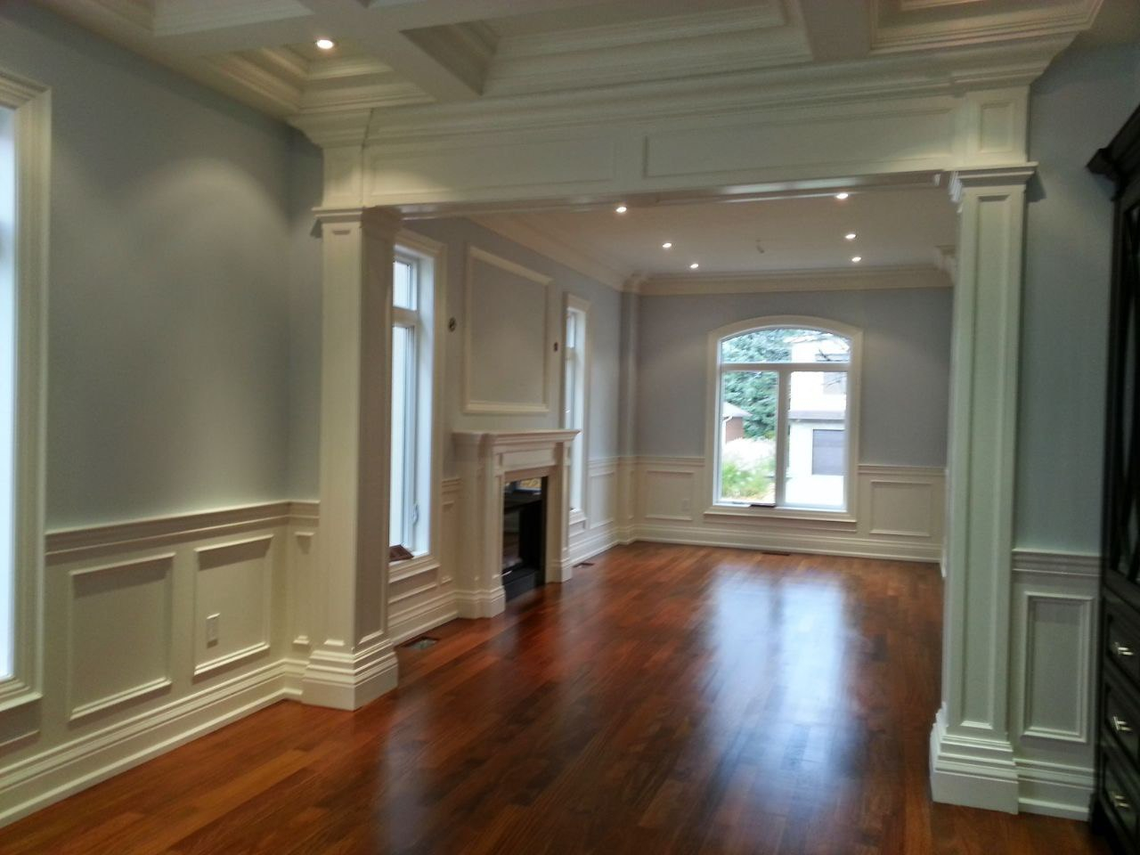 Wainscoting & Paneling Installation Services Toronto | Gta within