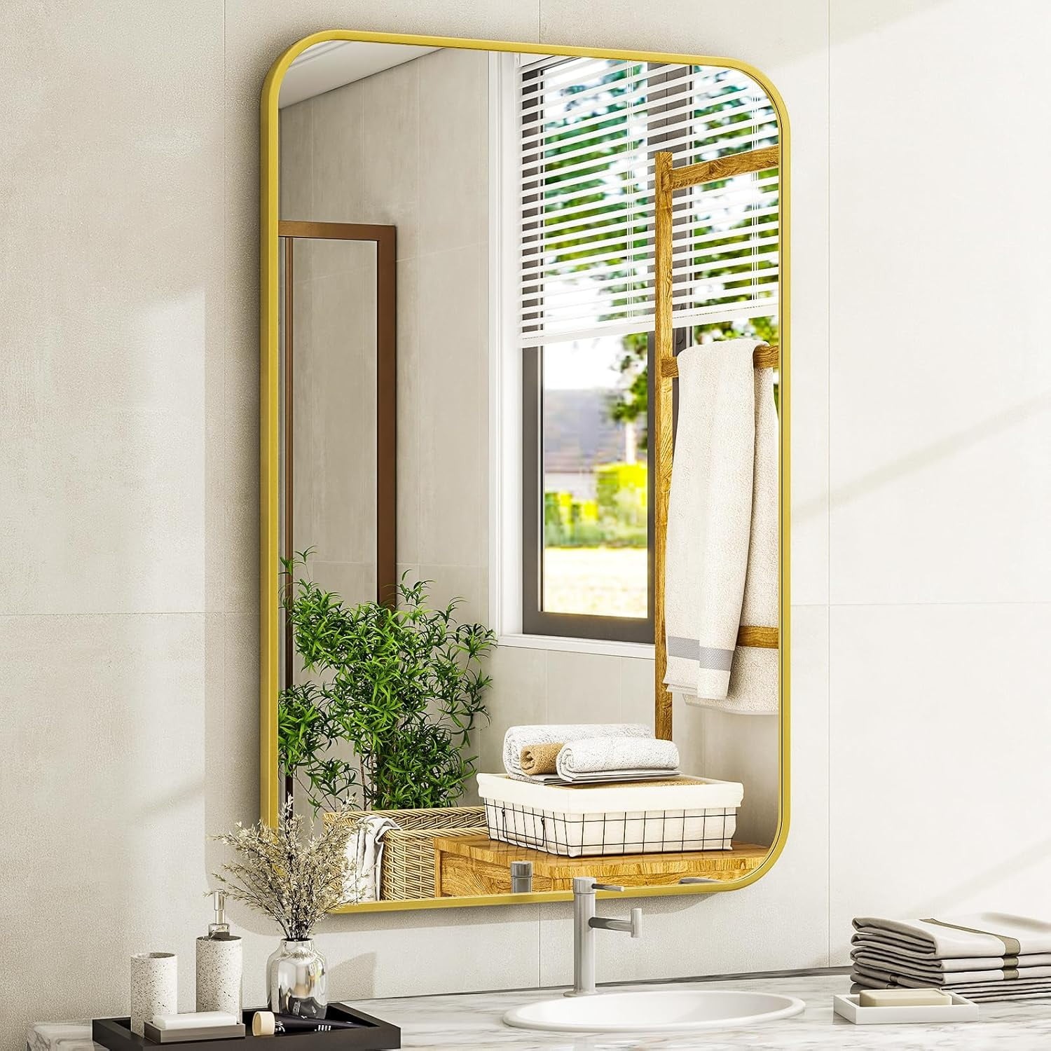 Elevate Your Space The Timeless Appeal of Gold Arch Mirrors