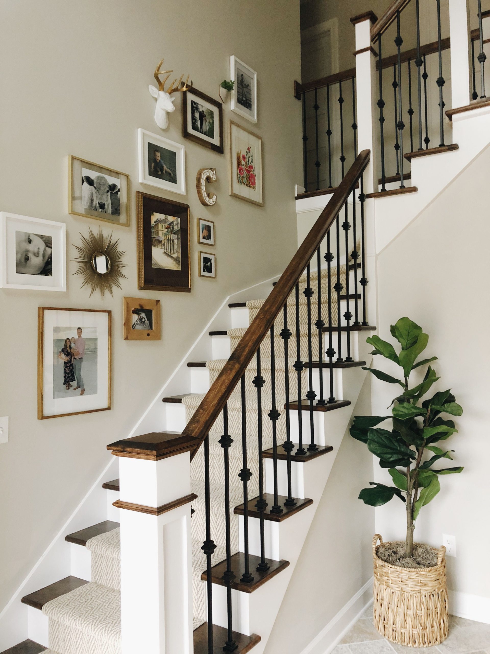 5 Inspiring Wall Decor Ideas For Stairway – Besthomish intended for 8 Elegant Ideas For A Stairway Wall