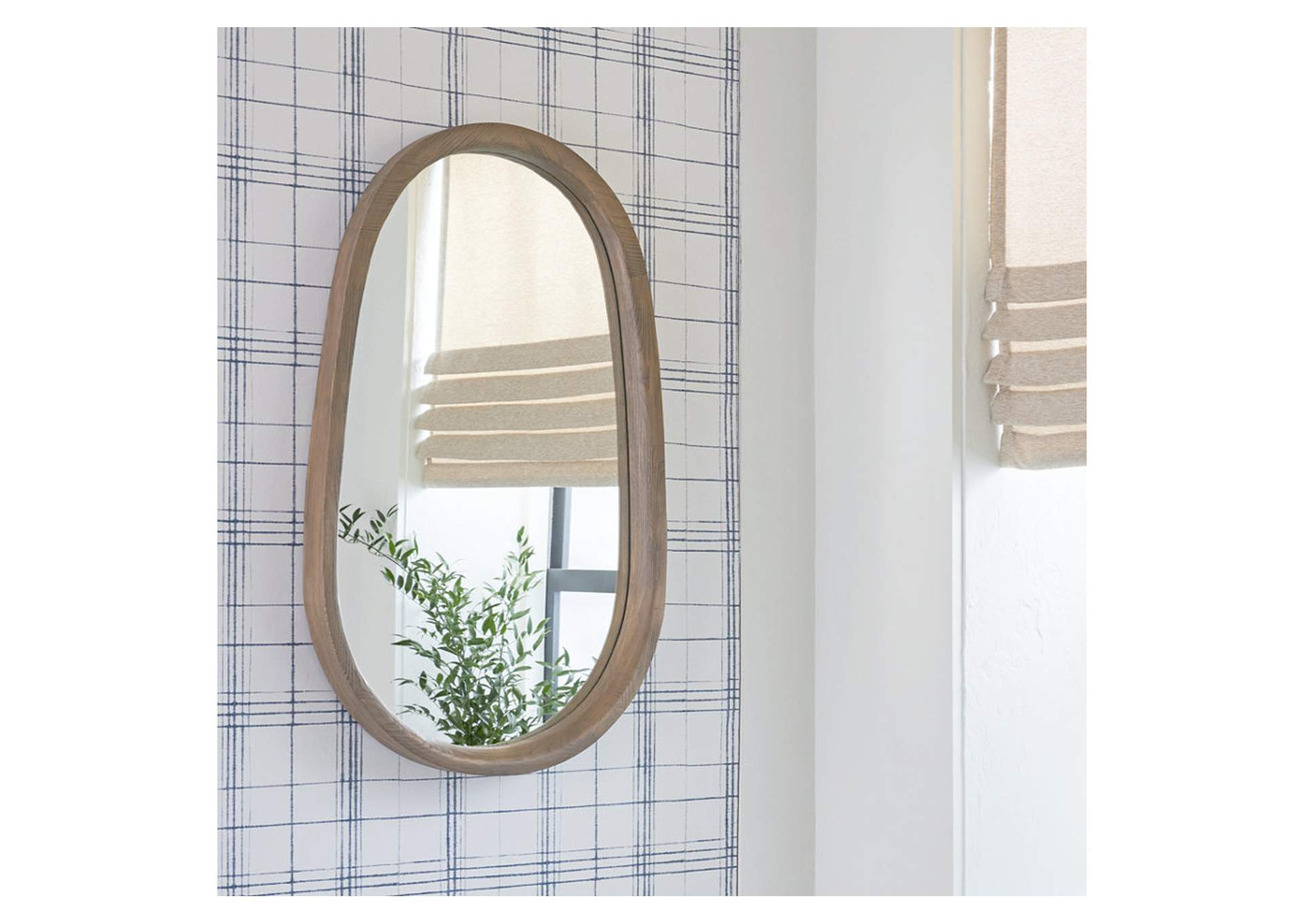 Aarilynn Accent Mirror in Finding the Perfect Aarilynn Brown Accent Mirror for Your Decor