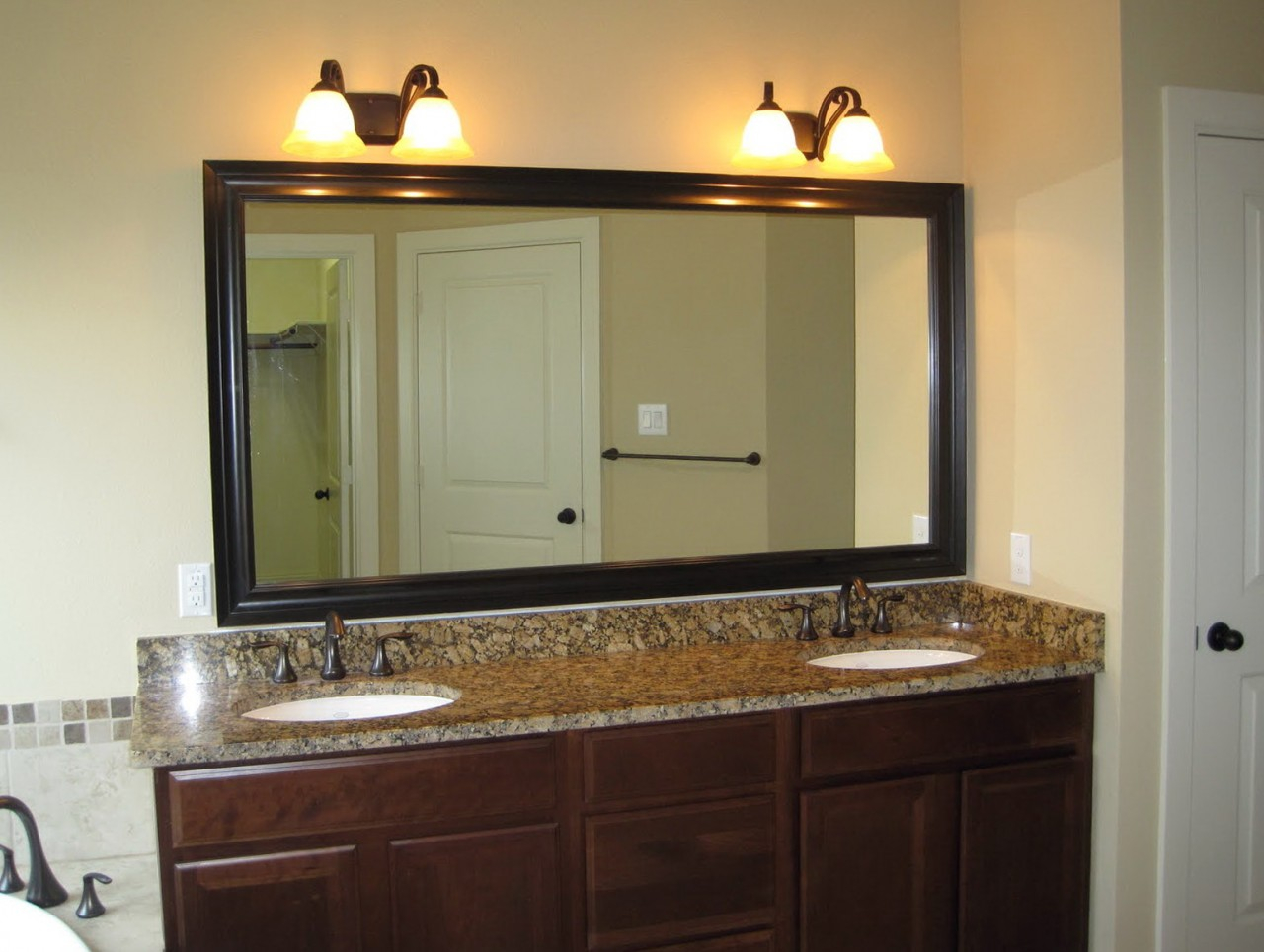 Oil Rubbed Bronze Mirror Bathroom Vanity | Home Design Ideas within The Enduring Appeal of Oil Rubbed Bronze Lauren Mirrors