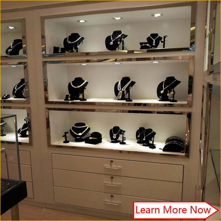How to Choose the Perfect Jewelry Display Shelf for Your Retail Space