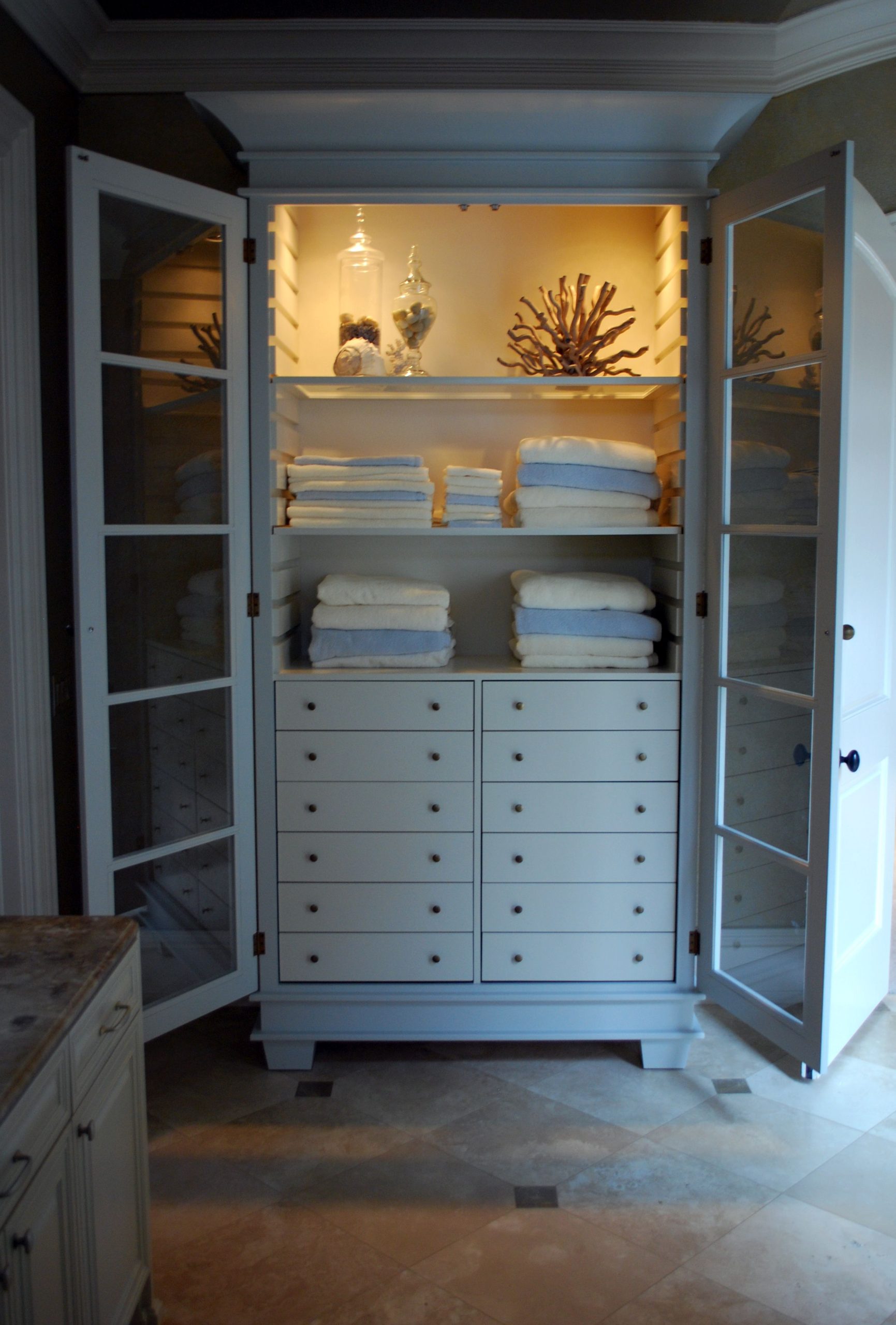 Maximize Your Storage Space With Linen Storage Cabinets - Home Cabinets throughout Common Mistakes to Avoid When Selecting a Linen Cabinet
