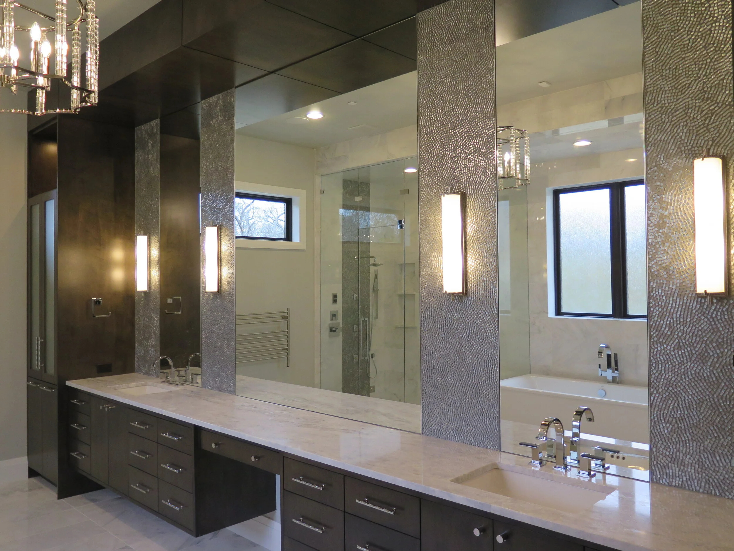 Southlake Tx Luxury Homes, Modern Luxury Homes In Texas, Luxury Custom ... within Guest bathroom with accessible features