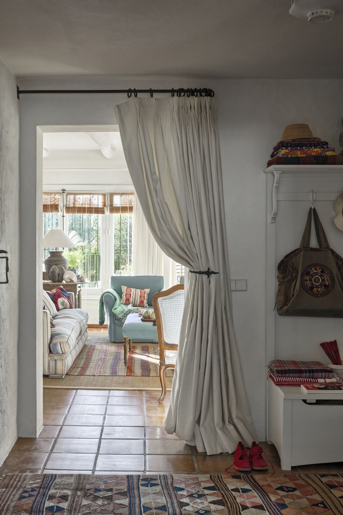 Curtain Ideas For Entryway for Entryway Curtain Guide