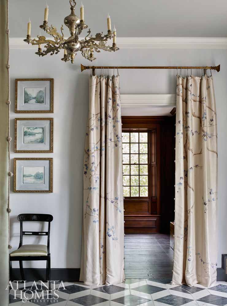How To Hang Curtains On Front Door - Infoupdate.org for Entryway Curtain Guide