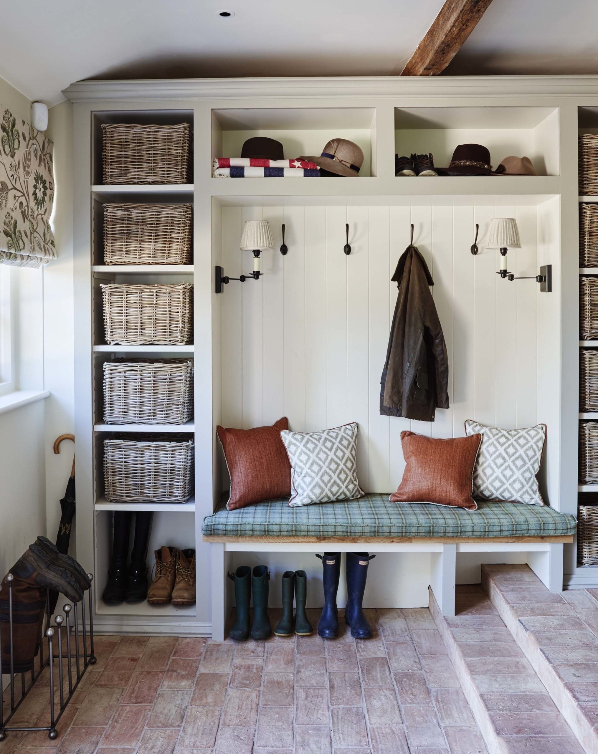 Mudroom Boot Storage Ideas At Joseph Dietrich Blog for Mudroom Chair Design